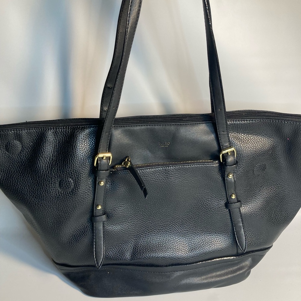 Tutilo black Pebbled leather tote computer bag.